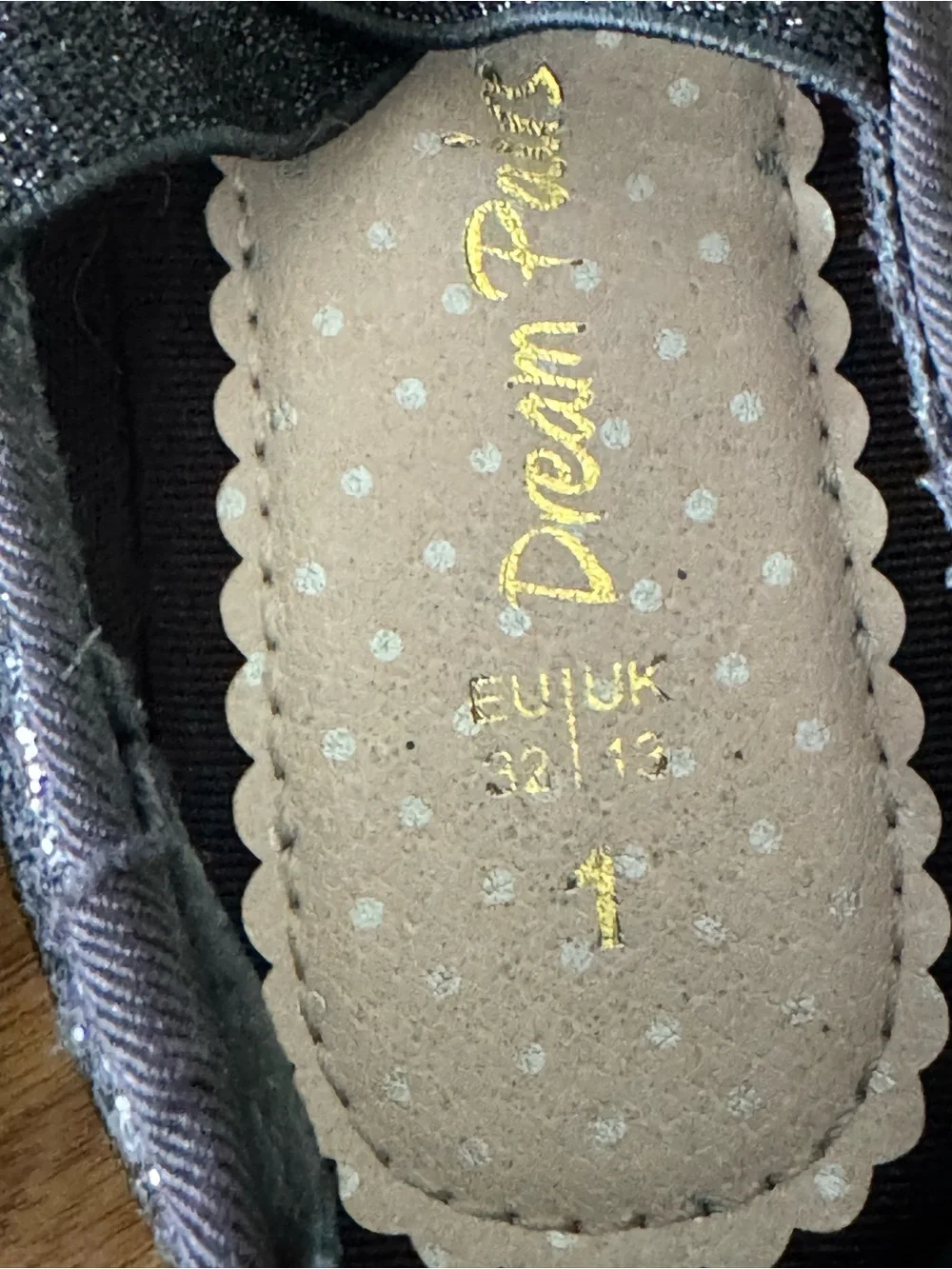 Dream Pairs Girls Black Glitter Mary Jane Flats | Like New | Size 1 Youth